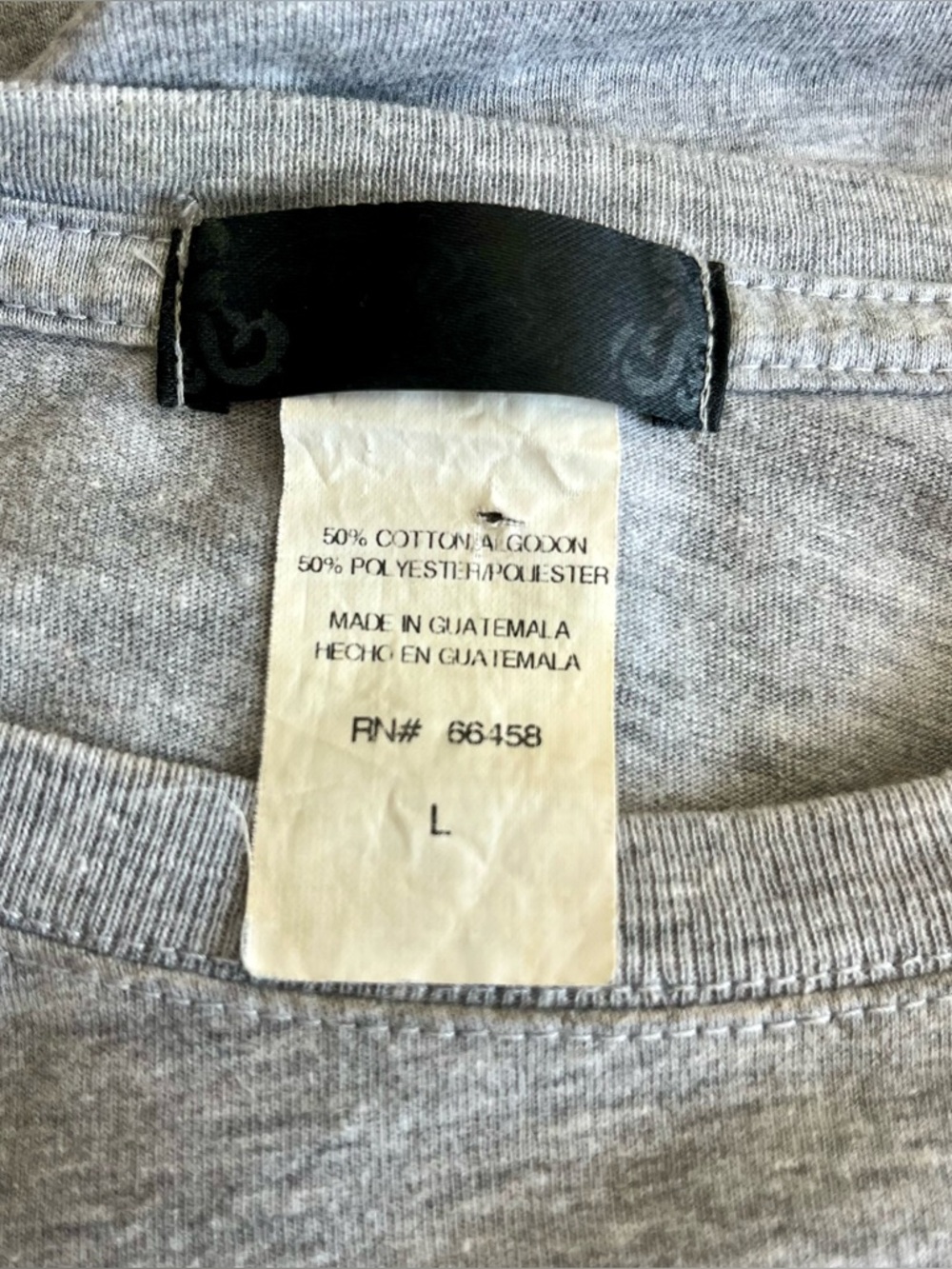 Mandee Y2K Peace Love Slim Fit Short Sleeve Graphic Top Gray Sz L - Picture 15 of 16